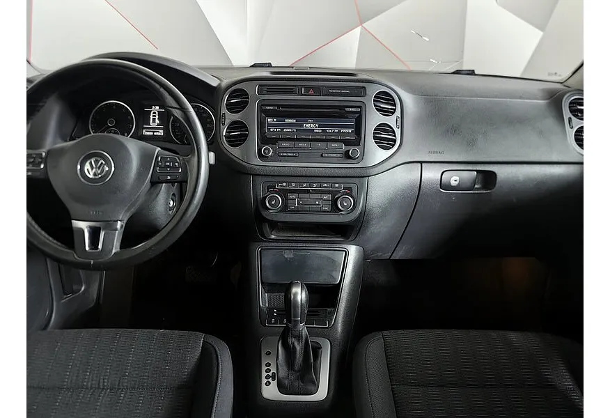 Volkswagen Tiguan 1.4 TSI BlueMotion DSG (150 л.с.) Желтый в АВИЛОН. Слайд №11
