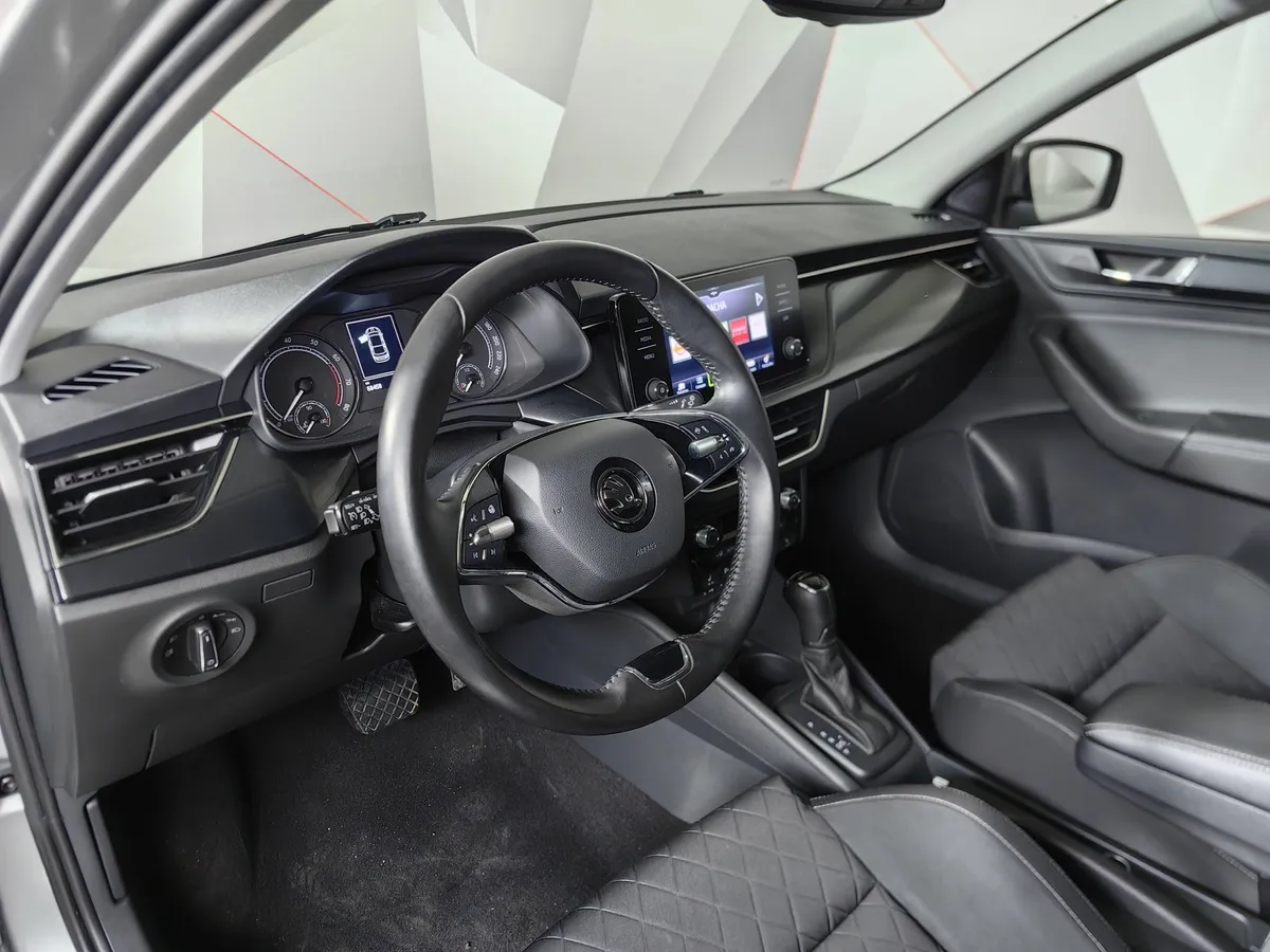 Skoda Rapid 1.4 DSG (125 л.с.) Ambition Серый в АВИЛОН. Слайд №18
