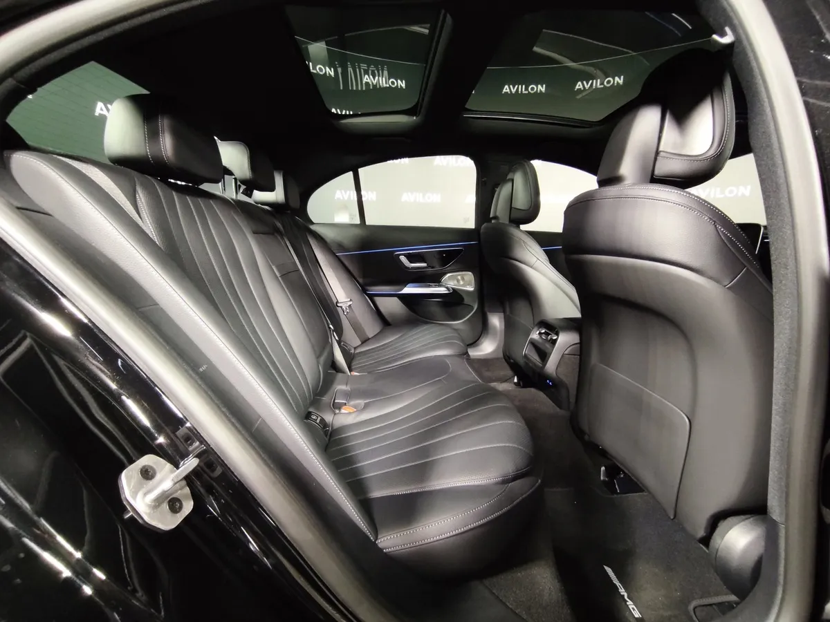 Mercedes-Benz E-Класс E 300 4MATIC (258 л.с.) Черный в АВИЛОН. Слайд №9