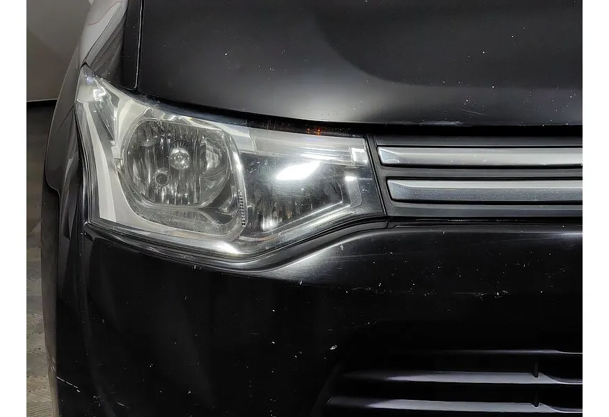 Mitsubishi Outlander 2.0 CVT (146 л.с.) Invite Черный в АВИЛОН. Слайд №10