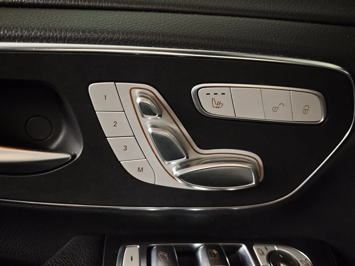 Mercedes-Benz V-Класс V 220 d AT L2 4x4 (163 л.с.) Черный в АВИЛОН. Слайд №21