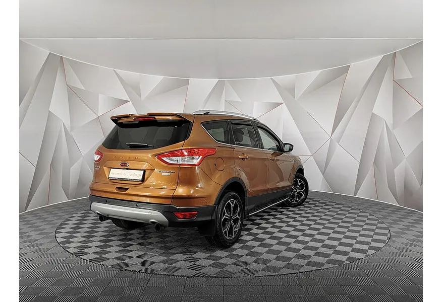 Ford Kuga 1.6 EcoBoost AT AWD (150 л.с.) Titanium Коричневый в АВИЛОН. Слайд №2