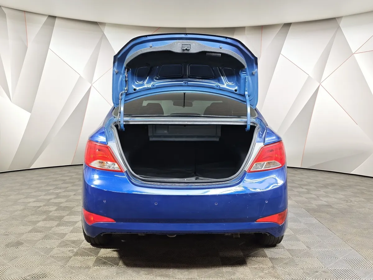 Hyundai Solaris 1.6 AT (123 л.с.) Comfort Синий в АВИЛОН. Слайд №9