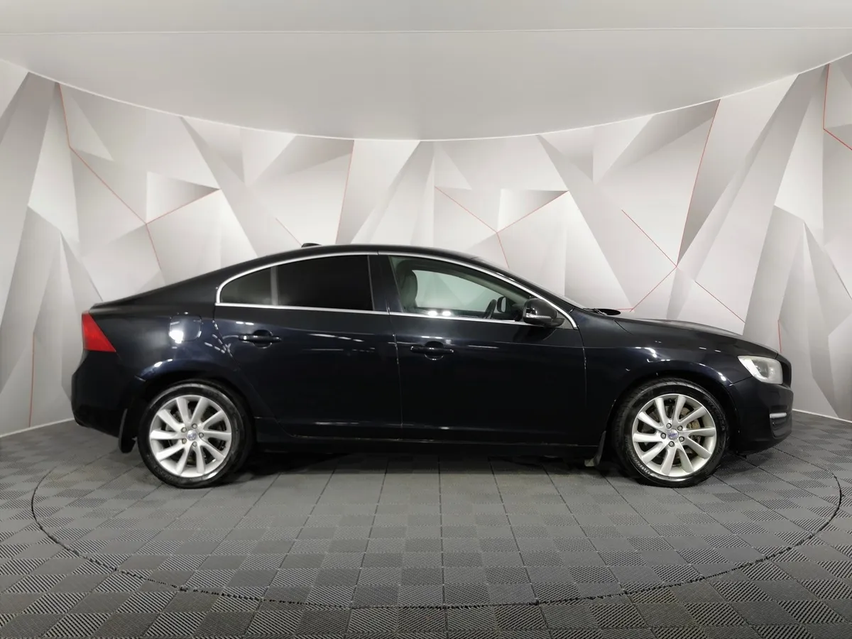 Volvo S60 2.5 T5 Geartronic AWD Cross Country (249 л.с.) Summum Черный в АВИЛОН. Слайд №6