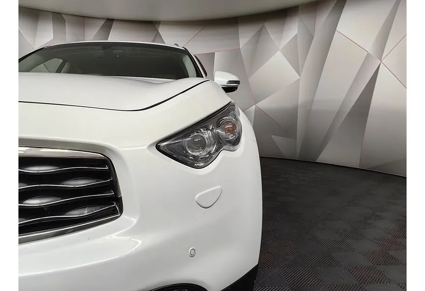 АВИЛОН - Infiniti FX-Series FX37 AT AWD (333 л.с.) Elegance Белый - slide 17