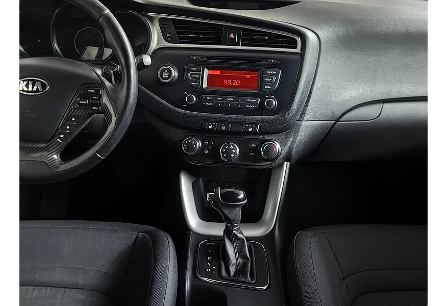АВИЛОН - Kia Ceed 1.6 AT (130 л.с.) Comfort Белый - slide 12