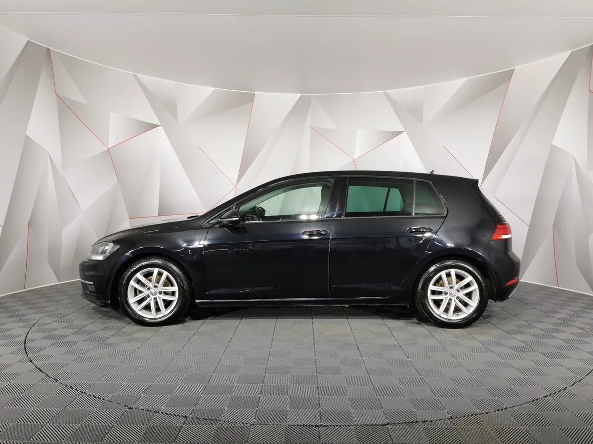 Volkswagen Golf 1.5 TSI DSG (130 л.с.) Черный в АВИЛОН. Слайд №5