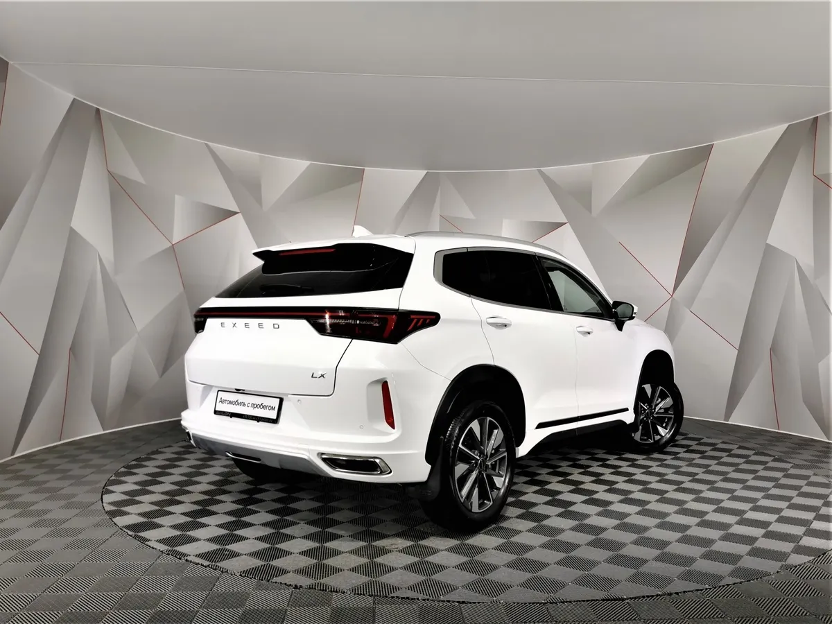 EXEED LX 1.5 CVT9 FWD (147 л.с) Luxury Белый в АВИЛОН. Слайд №2
