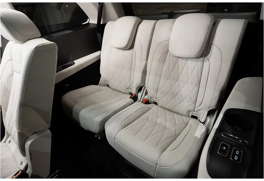 Mercedes-Benz GLS 63 4MATIC PLUS 9G-TRONIC (612 л.с.) Черный в АВИЛОН. Слайд №8