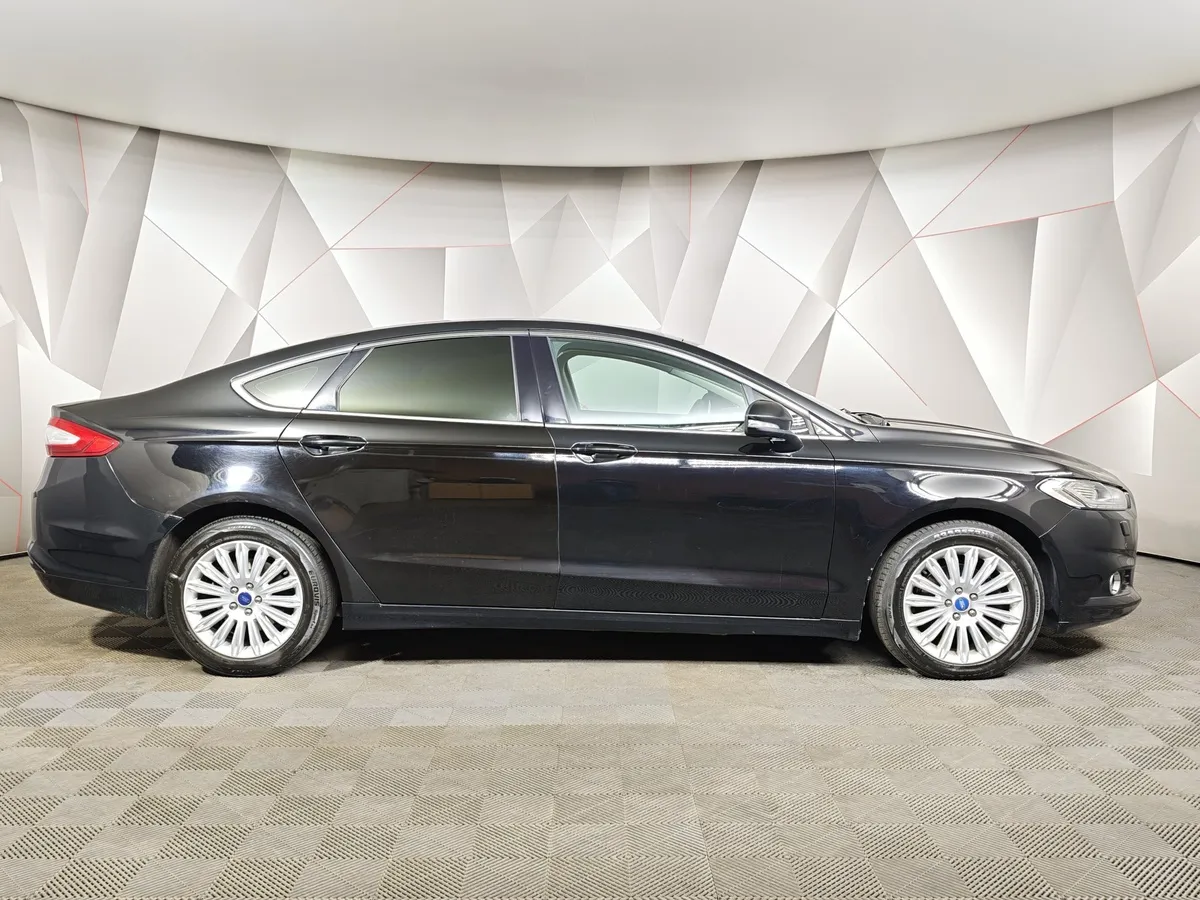Ford Mondeo 2.5 AT (149 л.с.) Titanium Черный в АВИЛОН. Слайд №6