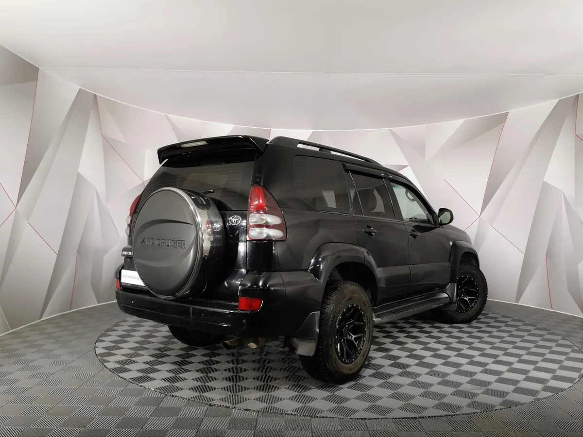 Toyota Land Cruiser Prado 4.0 AT (249 л.с.) Черный в АВИЛОН. Слайд №2