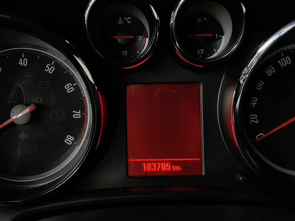 Opel Astra 1.4 Turbo AT (140 л.с.) Серый в АВИЛОН. Слайд №17