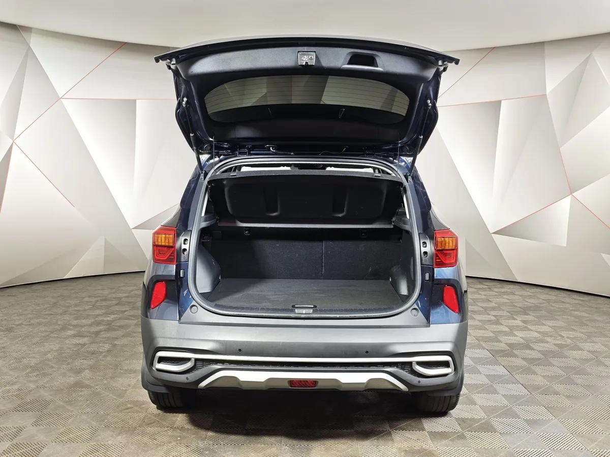 Kia Seltos 2.0 MPI 2WD IVT (149 л.с.) Luxe Синий в АВИЛОН. Слайд №12