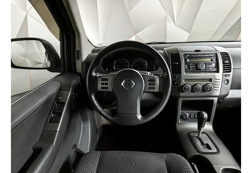 Nissan Pathfinder 2.5 dCi AT (174 л.с.) Черный в АВИЛОН. Слайд №19