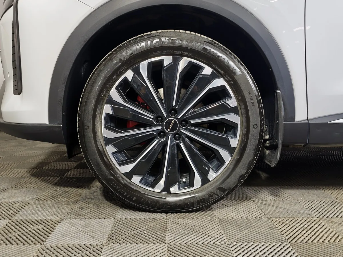 EXEED RX 2.0T DCT 4WD (249 л.с.) Platinum Белый в АВИЛОН. Слайд №9