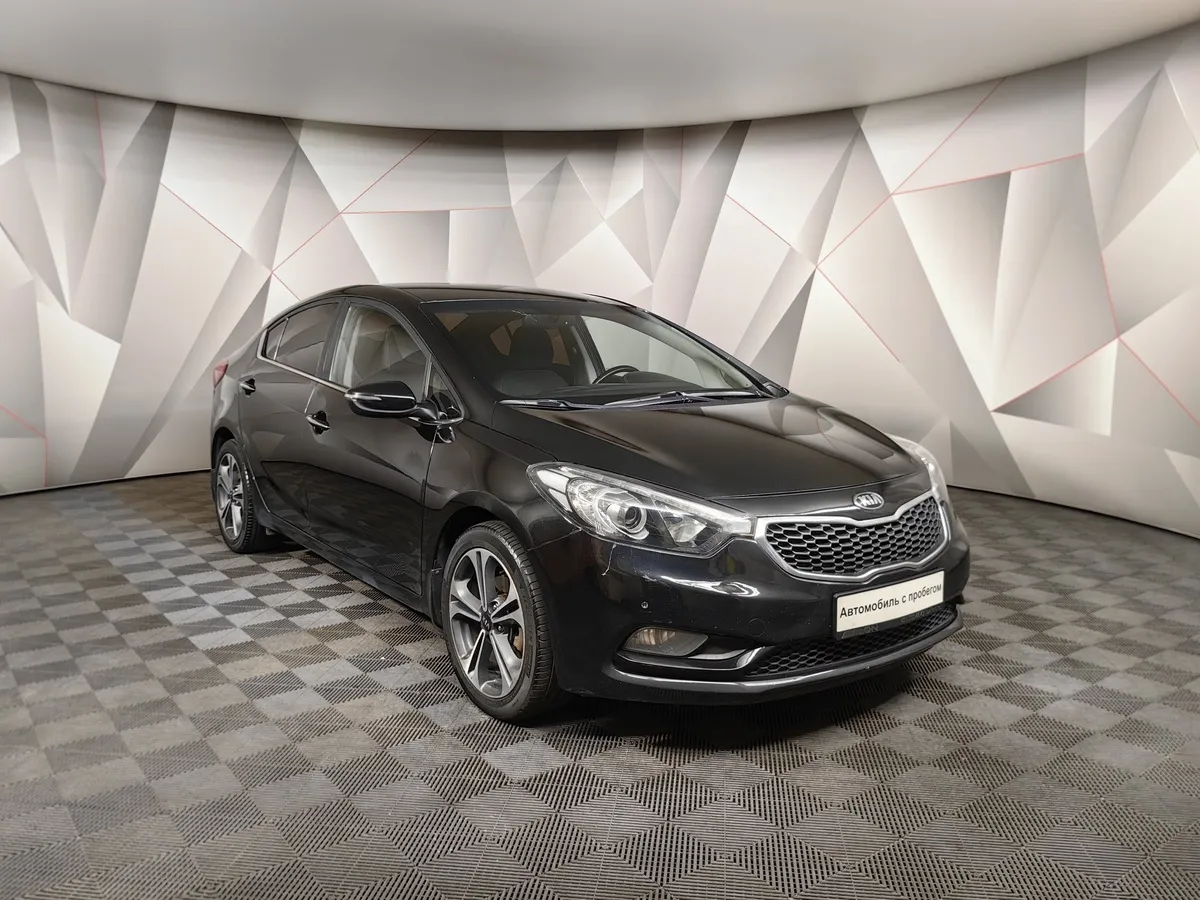 Kia Cerato 1.6 AT (130 л.с.) Черный в АВИЛОН. Слайд №3
