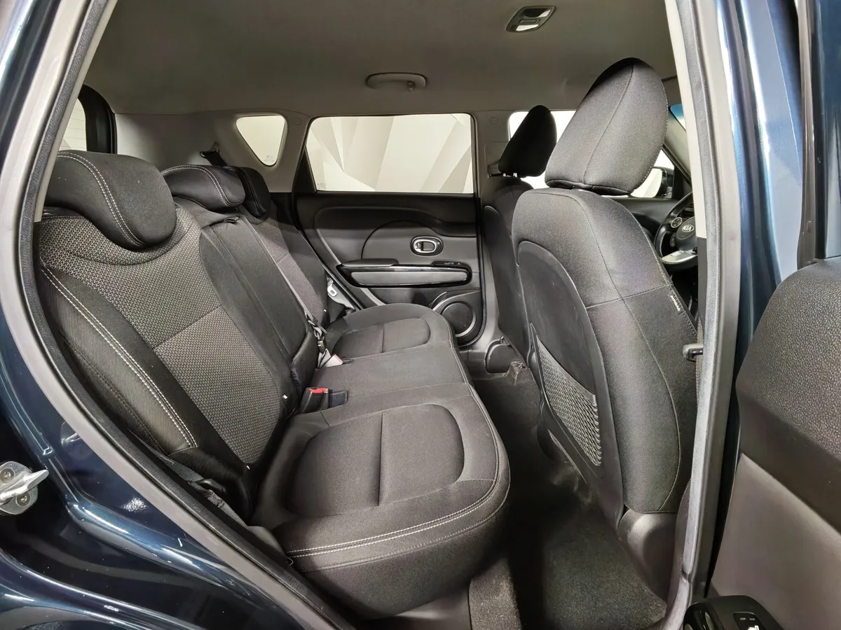 Kia Soul 1.6 GDI AT (132 л.с.) Classic Голубой в АВИЛОН. Слайд №16