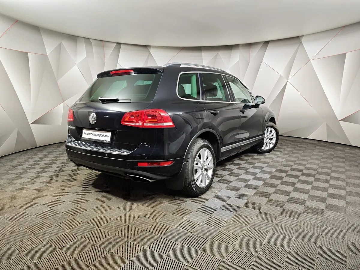 Volkswagen Touareg 3.6 FSI Tiptronic 4Motion (249 л.с.) V6 FSI Черный в АВИЛОН. Слайд №2