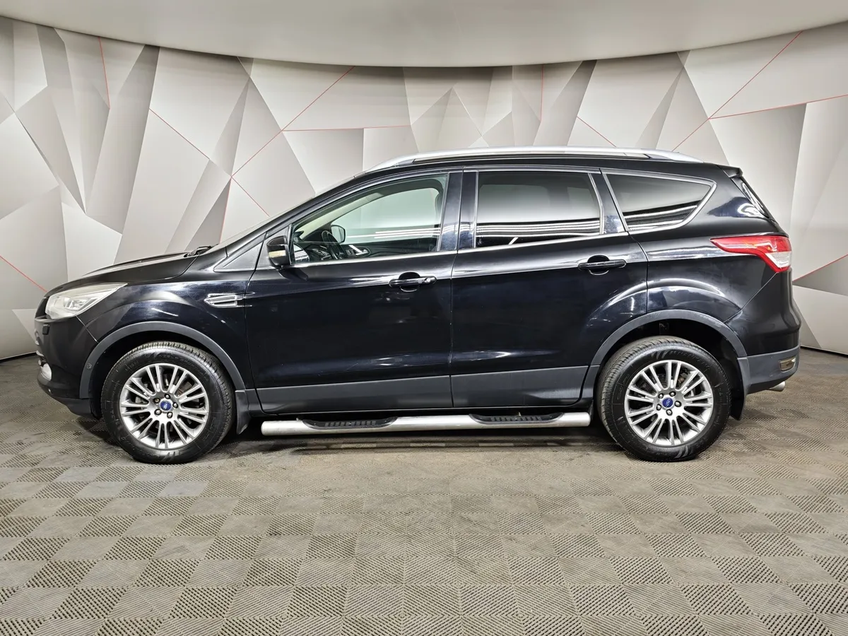 Ford Kuga 1.6 EcoBoost AT AWD (150 л.с.) Titanium Черный в АВИЛОН. Слайд №5