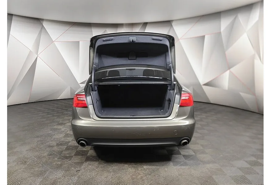 Audi A6 3.0 TFSI S-tronic quattro (300 л.с.) Коричневый в АВИЛОН. Слайд №11