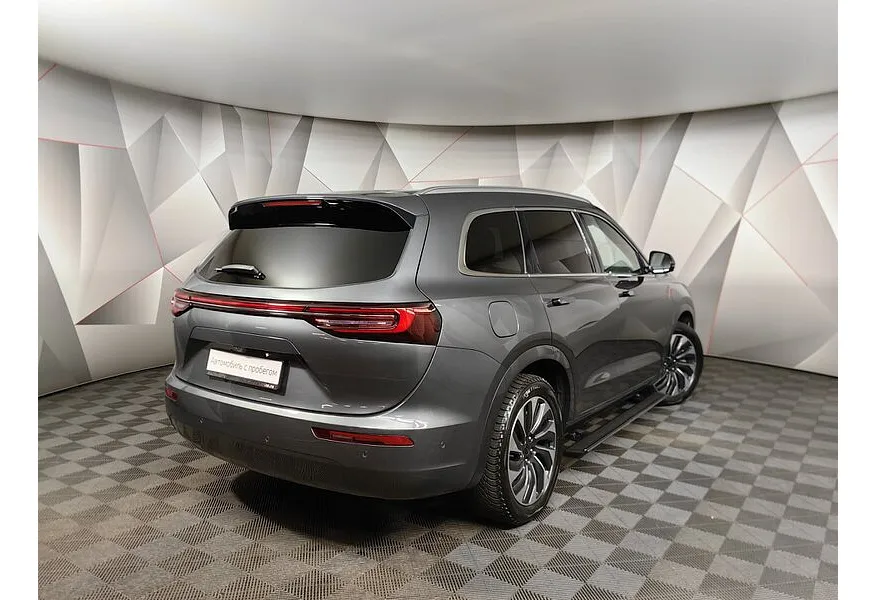 Seres M7 1.5 AT AWD (439 л.с.) Premium Серый в АВИЛОН. Слайд №2