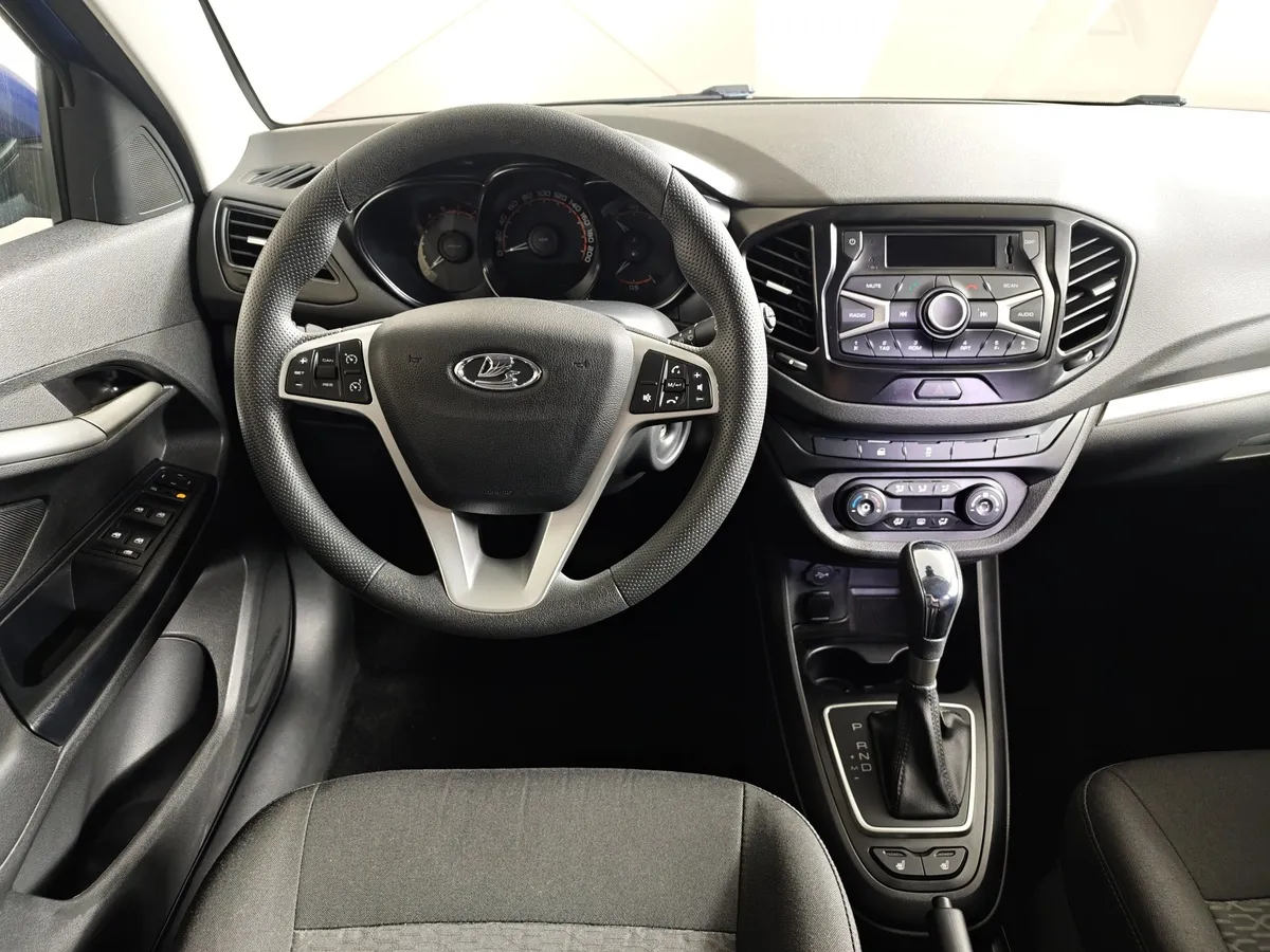 ВАЗ (Lada) Vesta 1.6 CVT (113 л.с.) Luxe Multimedia Синий в АВИЛОН. Слайд №20
