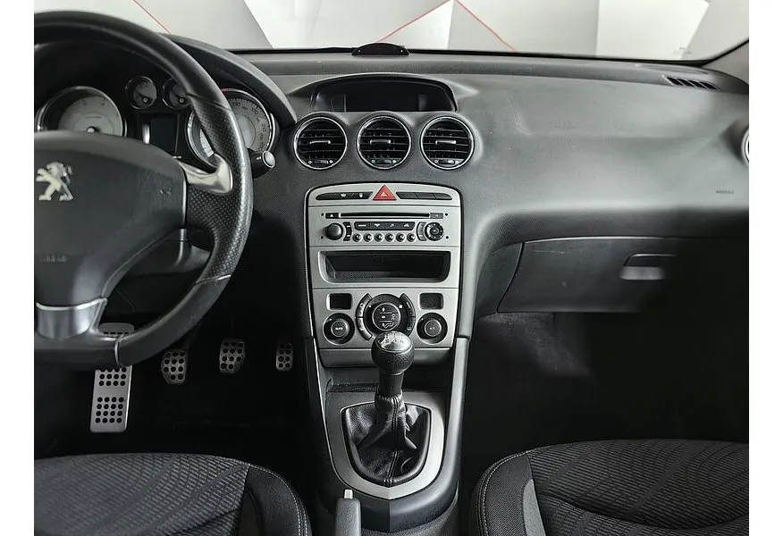 Peugeot 408 1.6 MT (110 л.с.) Серый в АВИЛОН. Слайд №15