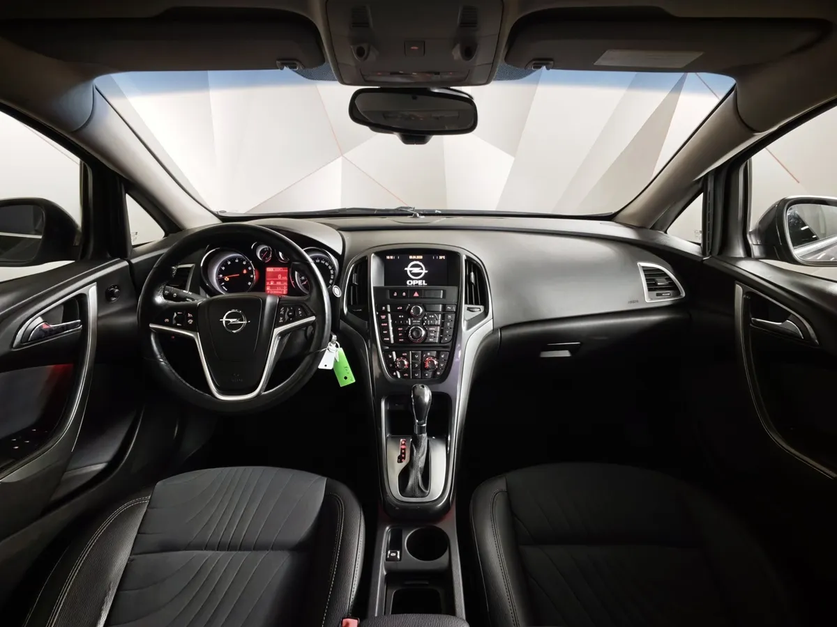 Opel Astra 1.4 Turbo AT (140 л.с.) Серый в АВИЛОН. Слайд №11