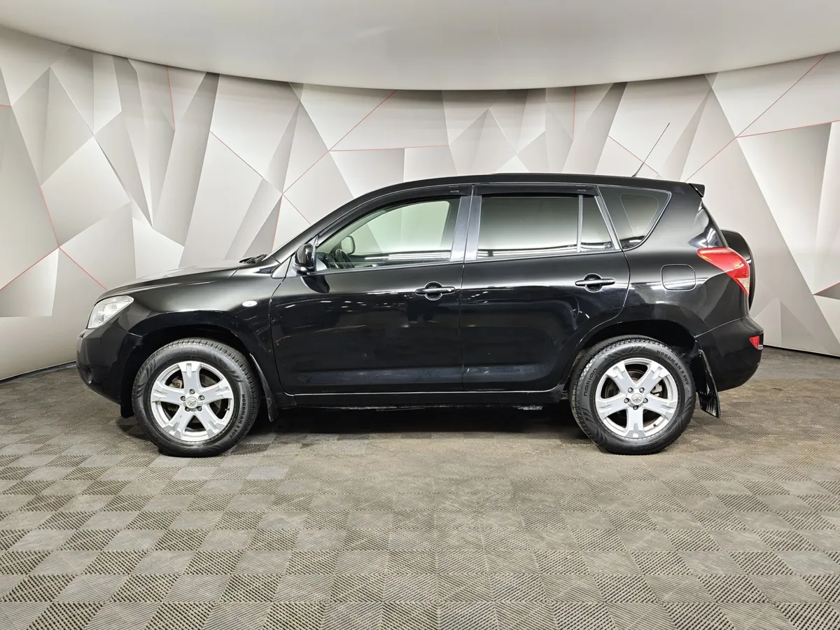 Toyota RAV4 2.0 AT AWD (152 л.с.) Черный в АВИЛОН. Слайд №5