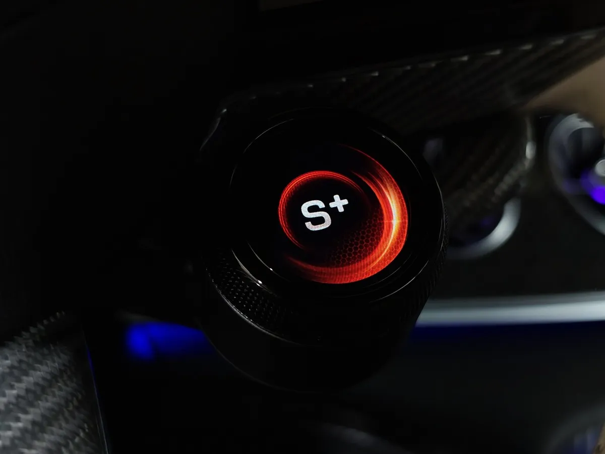 Mercedes-Benz AMG GT 43 4MATIC SPEEDSHIFT TCT 9G (367 л.с.) Синий в АВИЛОН. Слайд №29