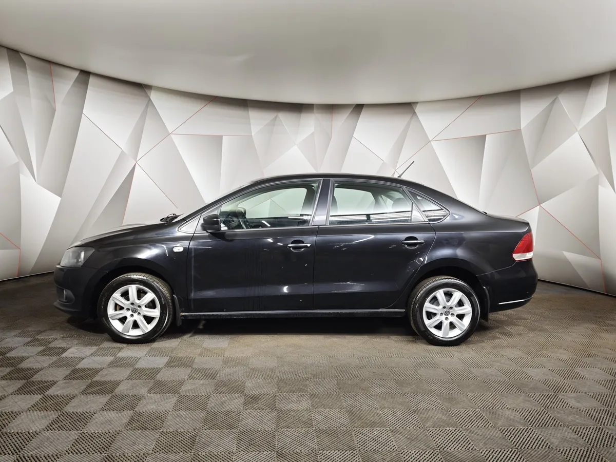 Volkswagen Polo 1.6 Tiptronic (105 л.с.) Comfortline Черный в АВИЛОН. Слайд №5