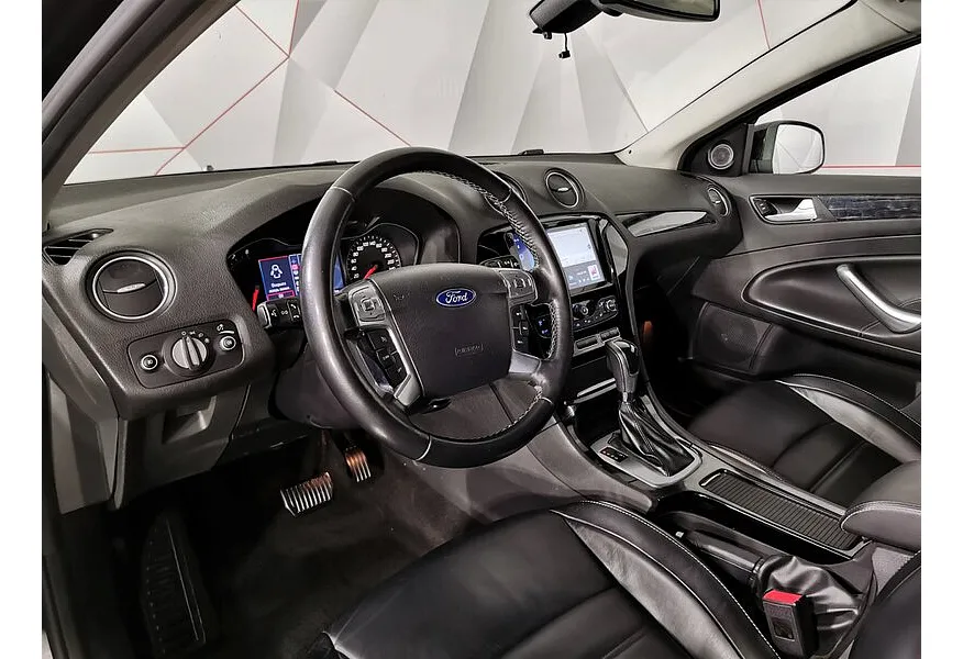 Ford Mondeo 2.3 AT (161 л.с.) Ambiente Черный в АВИЛОН. Слайд №19