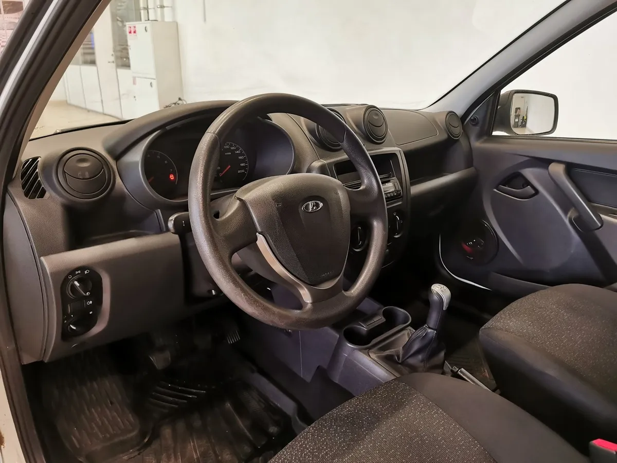 ВАЗ (Lada) 4x4 1.7 MT (81 л.с.) Белый в АВИЛОН. Слайд №12