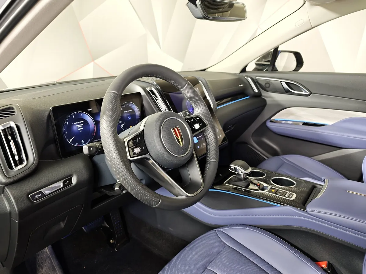 Hongqi HS3 2.0T 8AT 4WD (245 л.с.) Делюкс Серый в АВИЛОН. Слайд №19