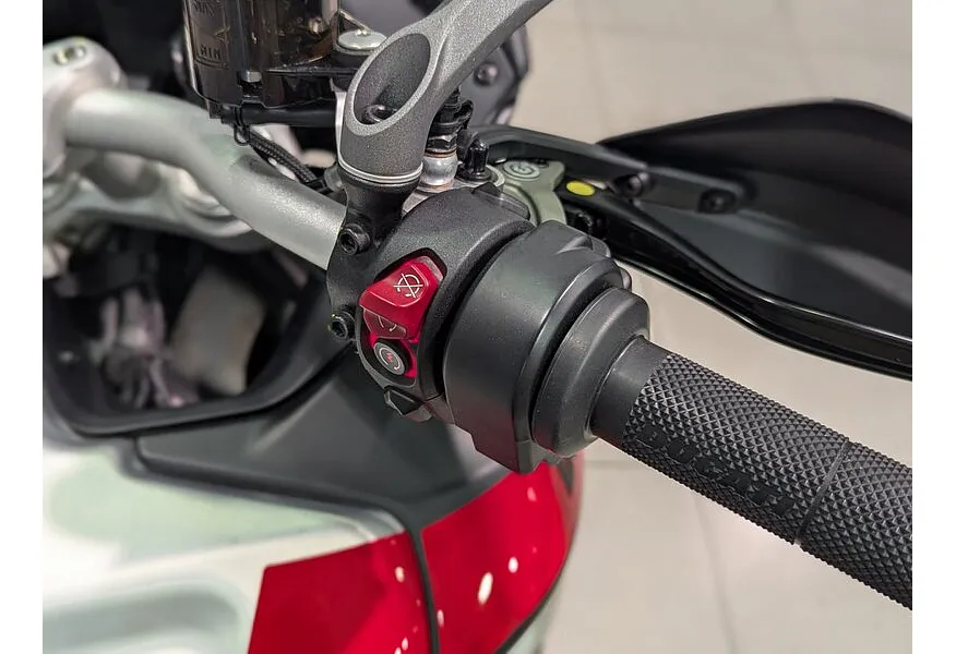 АВИЛОН - Ducati Multistrada V4 1158 см³ (170 л.с.) (170) 1158 Черный - slide 8