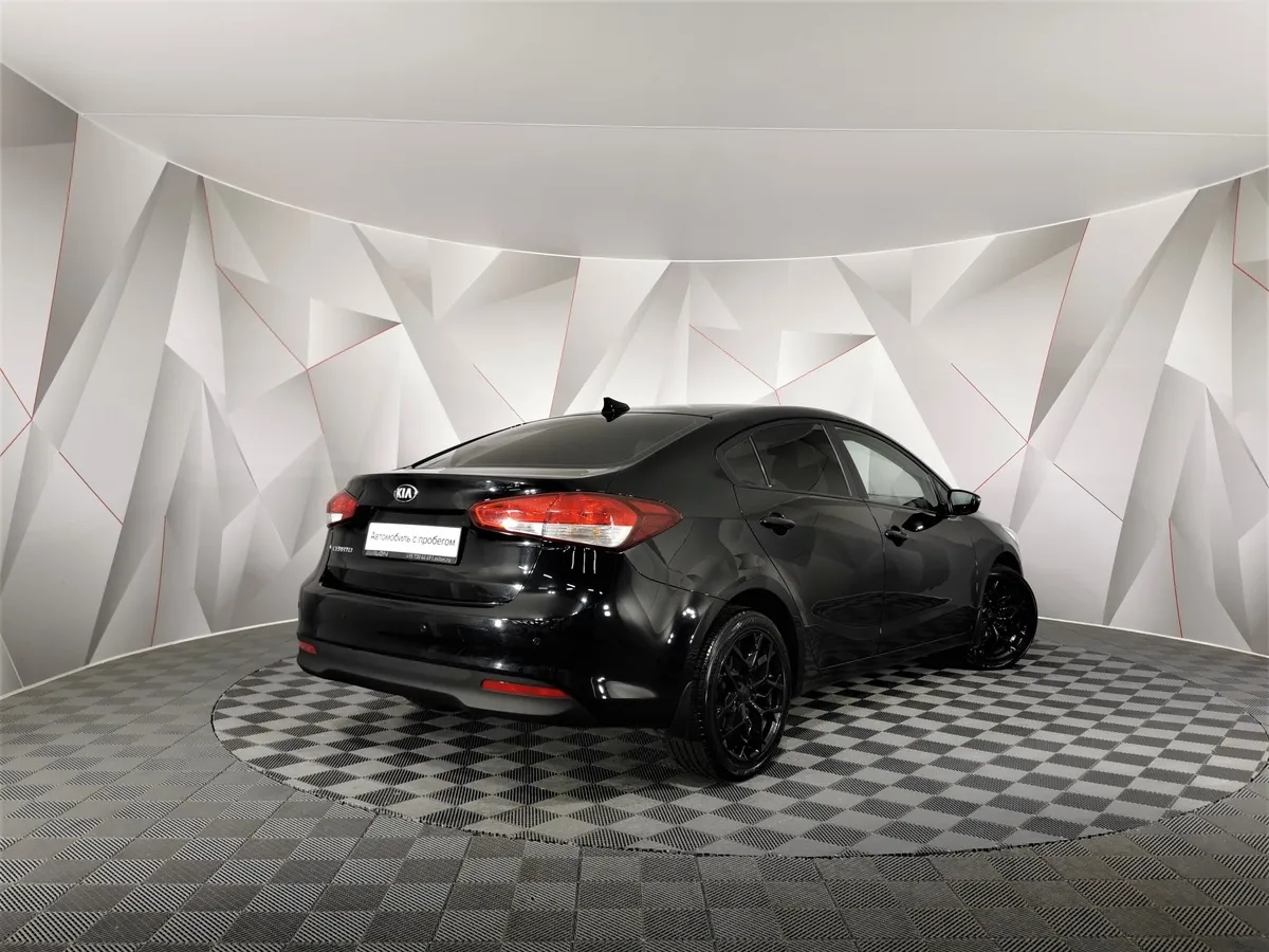 Kia Cerato 1.6 AT (130 л.с.) Comfort Черный в АВИЛОН. Слайд №2