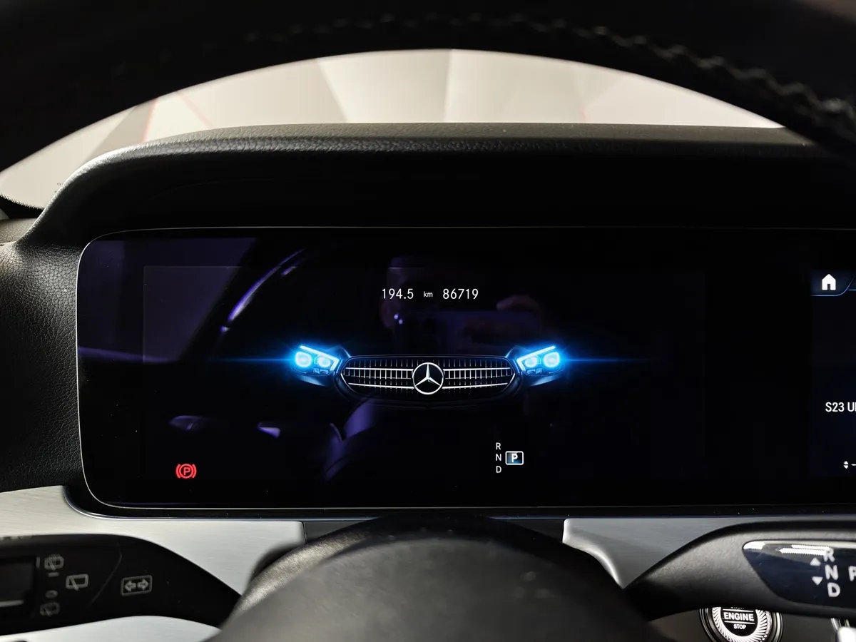 Mercedes-Benz E-Класс E 200 9G-TRONIC (197 л.с.) Premium (Локальная сборка) Черный в АВИЛОН. Слайд №18