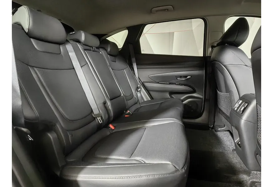 Hyundai Tucson 2.0 AT 4WD (150 л.с.) Prime Белый в АВИЛОН. Слайд №16