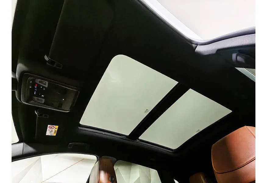 Cadillac XT5 2.0T АТ AWD (200 л.с.) Premium Luxury Белый в АВИЛОН. Слайд №25