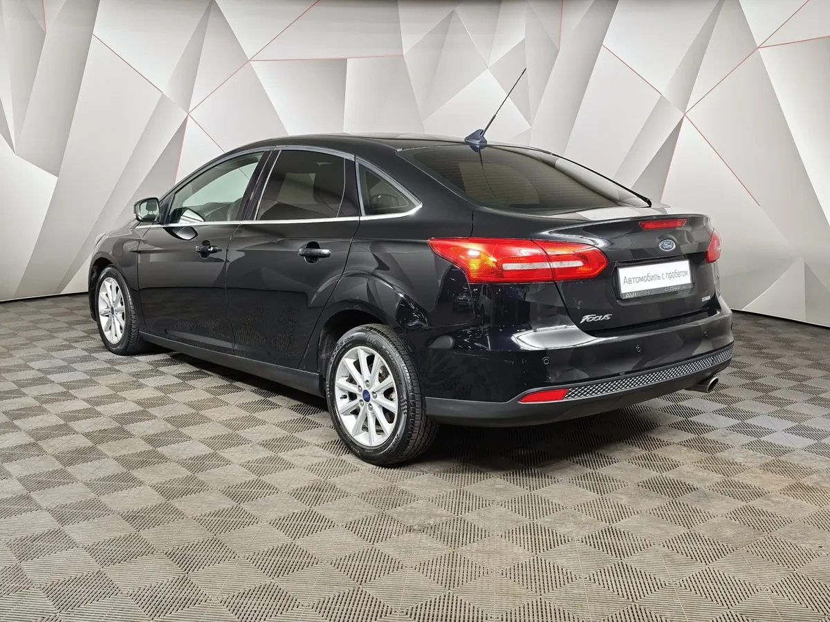 Ford Focus 1.5 EcoBoost AT (150 л.с.) Titanium Черный в АВИЛОН. Слайд №4