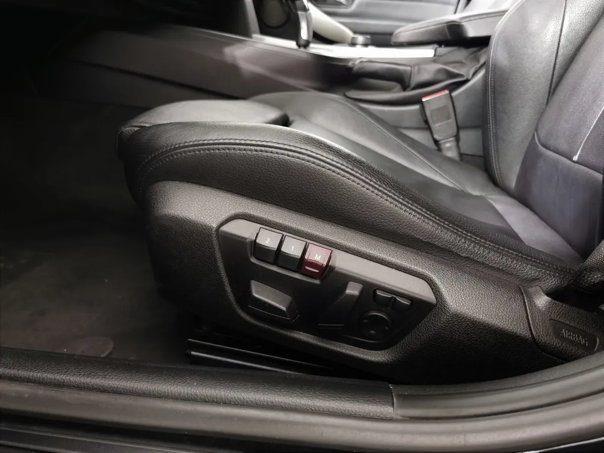 BMW 3 серия 320i AT (184 л.с.) Черный в АВИЛОН. Слайд №16