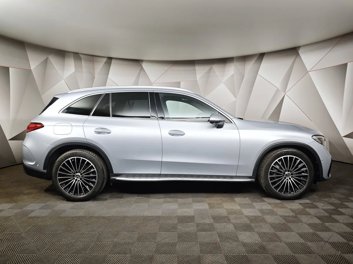 Mercedes-Benz GLC 200 4MATIC 9G-TRONIC (204 л.с.) Серый в АВИЛОН. Слайд №6