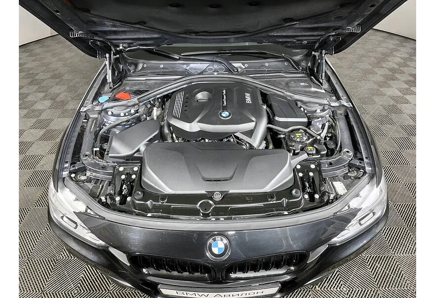 BMW 3 серия 320i xDrive AT (184 л.с.) Черный в АВИЛОН. Слайд №9