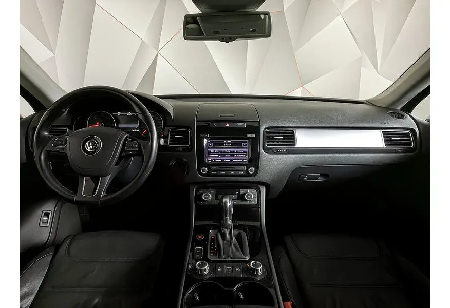 Volkswagen Touareg 3.0 TDI Tiptronic 4Motion (204 л.с.) Белый в АВИЛОН. Слайд №14