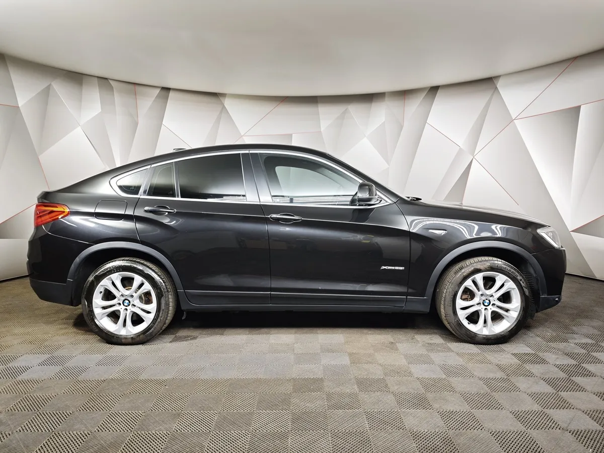 BMW X4 xDrive28i Steptronic (245 л.с.) Черный в АВИЛОН. Слайд №6