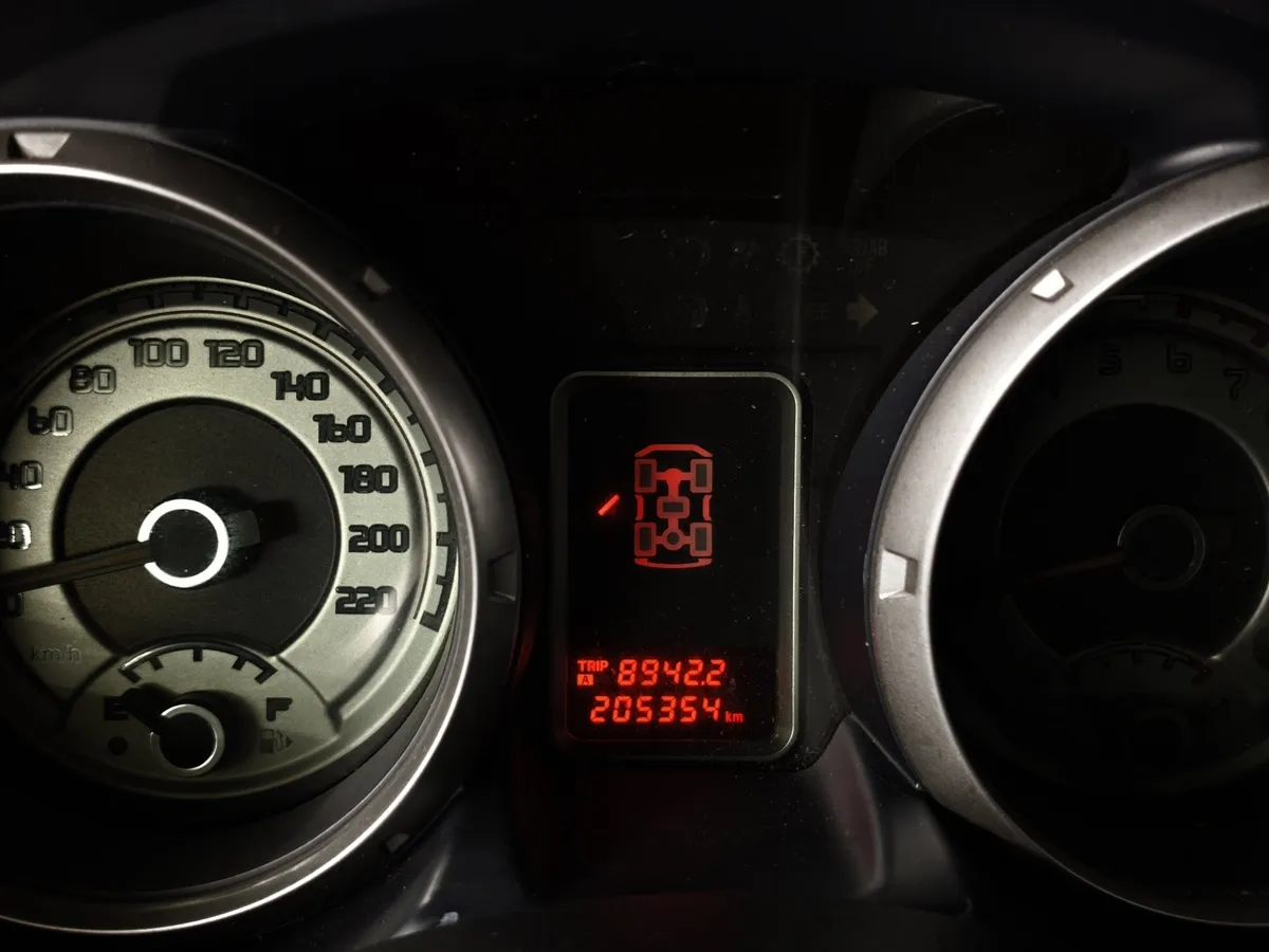 Mitsubishi Pajero 3.0 AT AWD (178 л.с.) Черный в АВИЛОН. Слайд №18