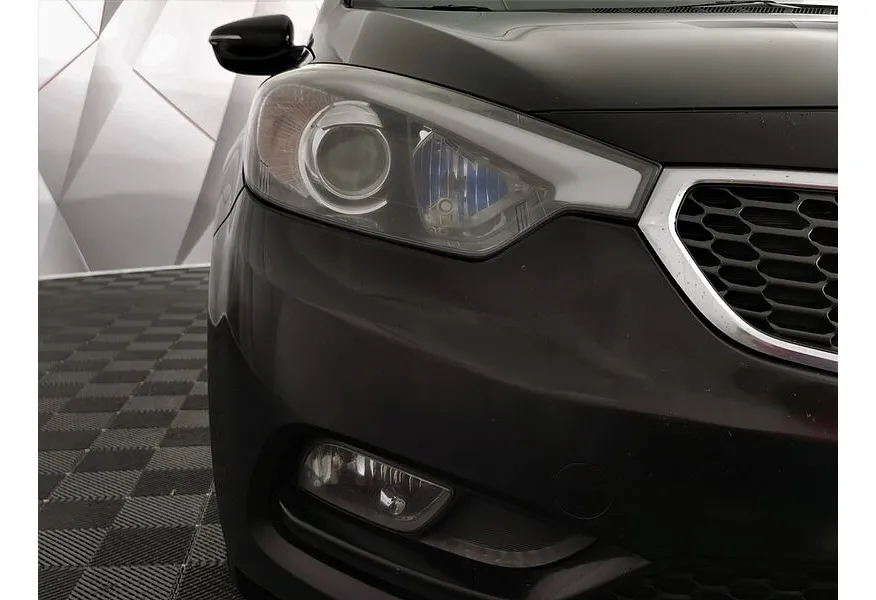 Kia Cerato 1.6 AT (130 л.с.) Черный в АВИЛОН. Слайд №10