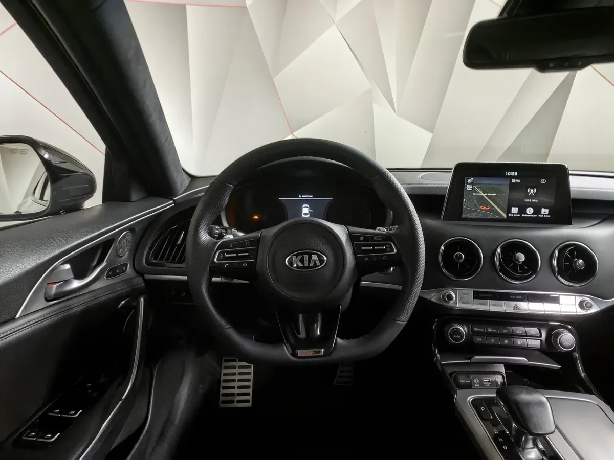 Kia Stinger 2.0 AT (247 л.с.) Comfort Синий в АВИЛОН. Слайд №20