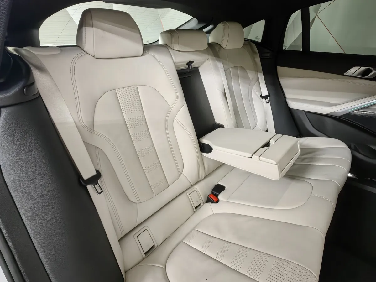 BMW X6 M50d Steptronic (400 л.с.) Белый в АВИЛОН. Слайд №13