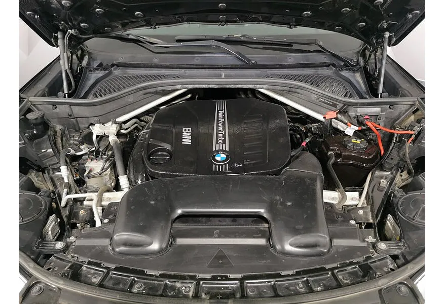 BMW X6 xDrive30d Steptroniс (249 л.с.) Коричневый в АВИЛОН. Слайд №10